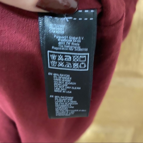 Forever 21 backless dress - Picture 6 of 6